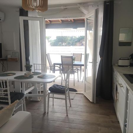 Appartement Jade Dans Residence Proche Tennis/ Centre Naturiste Agde Zewnętrze zdjęcie