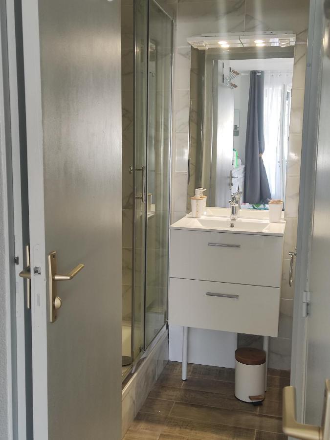 Appartement Jade Dans Residence Proche Tennis/ Centre Naturiste Agde Zewnętrze zdjęcie