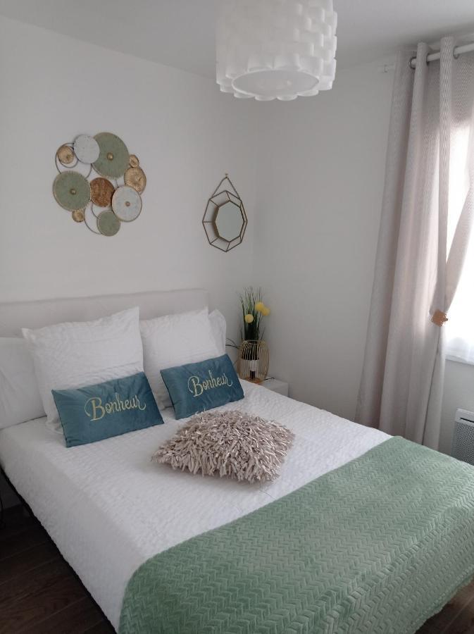 Appartement Jade Dans Residence Proche Tennis/ Centre Naturiste Agde Zewnętrze zdjęcie