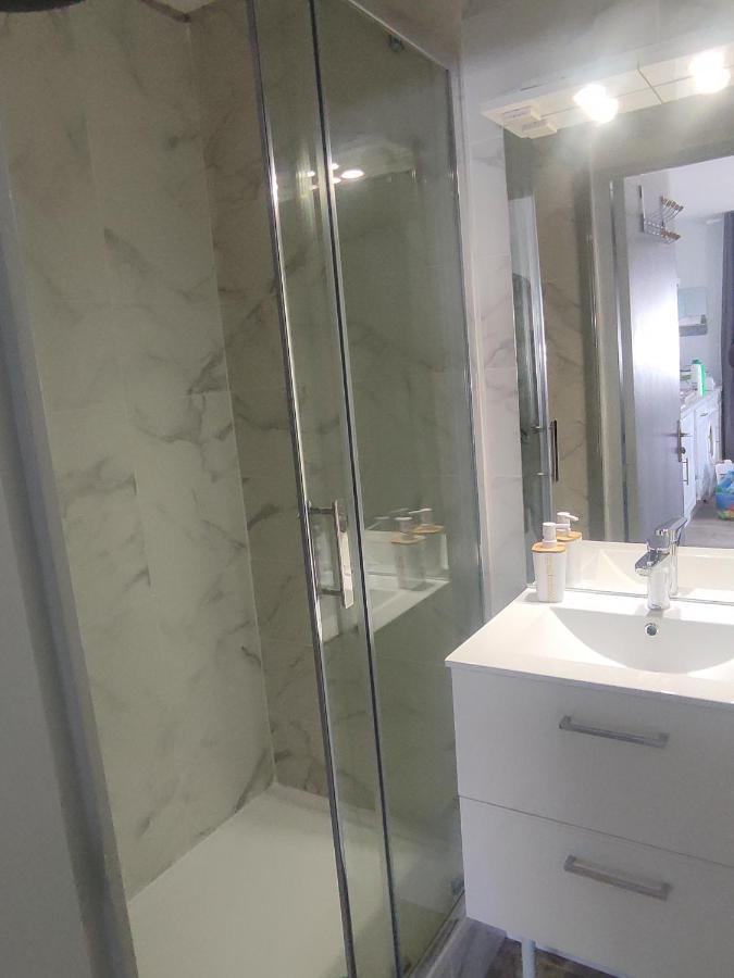Appartement Jade Dans Residence Proche Tennis/ Centre Naturiste Agde Zewnętrze zdjęcie
